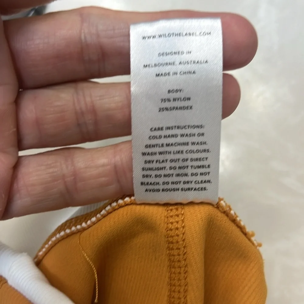 Wilo The Label Women's Swift Bike Shorts, Yellow Orange Marigold, Sz S - Picture 5 of 7